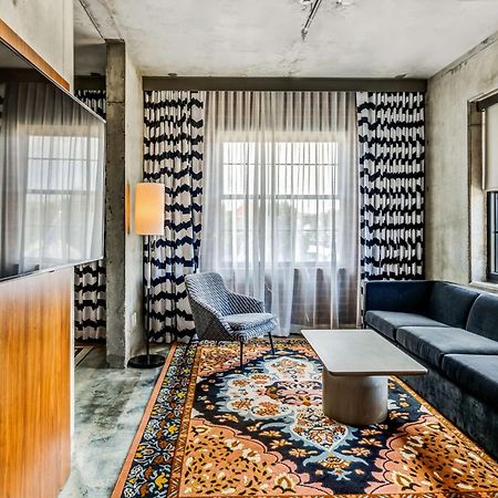 Nylo Las Colinas Hotel, Tapestry Collection By Hilton Irving Extérieur photo