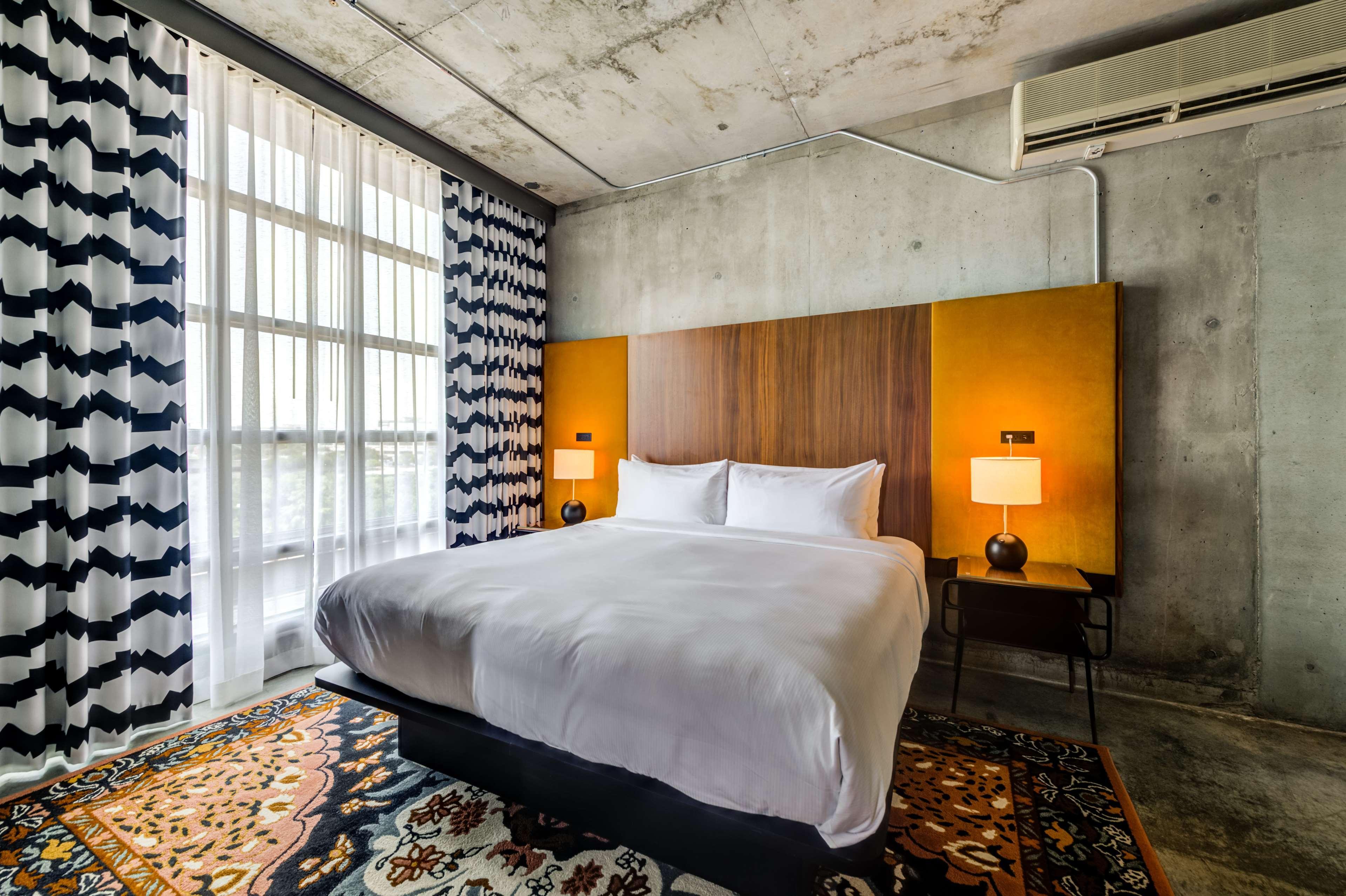 Nylo Las Colinas Hotel, Tapestry Collection By Hilton Irving Extérieur photo