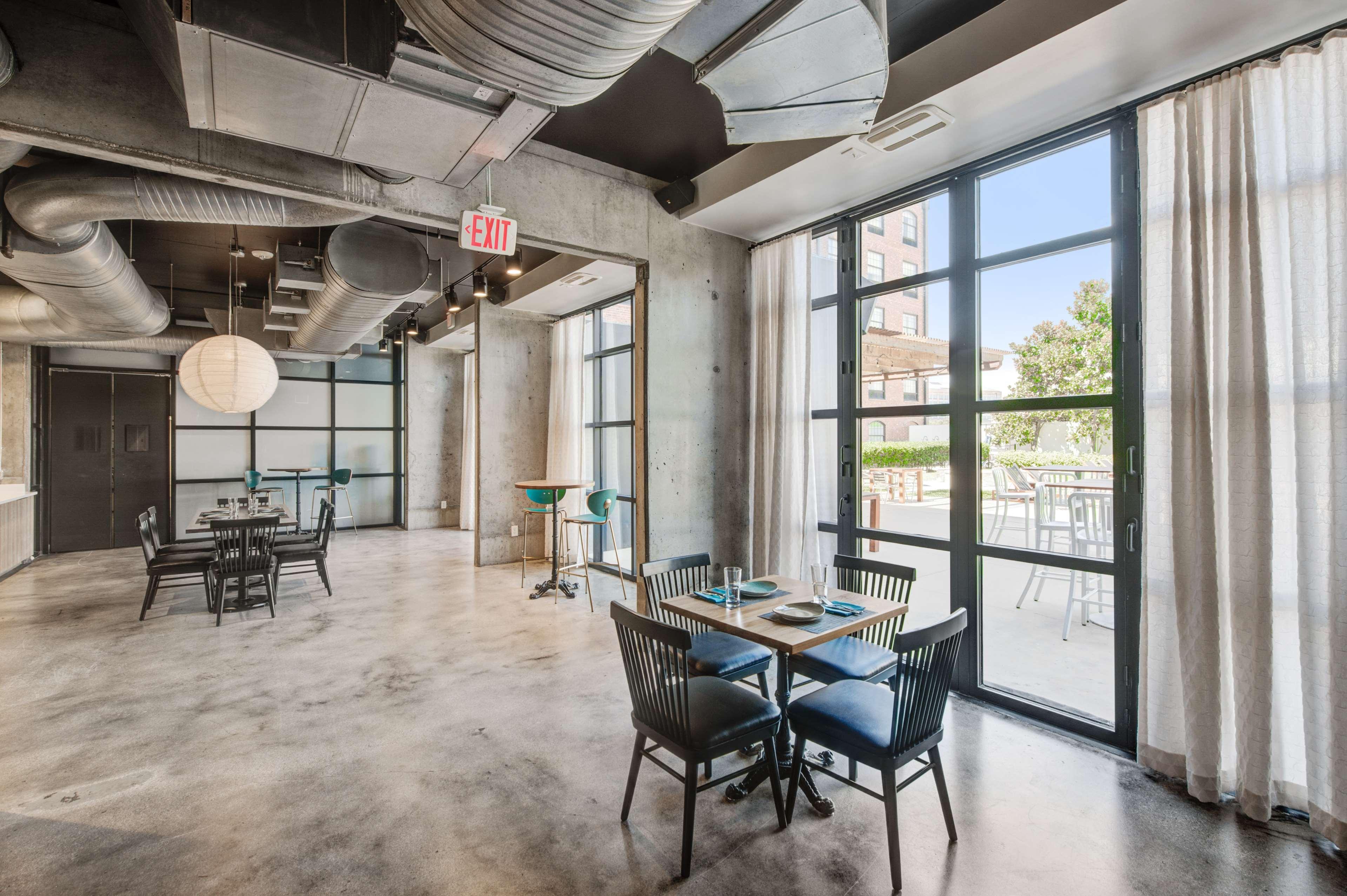 Nylo Las Colinas Hotel, Tapestry Collection By Hilton Irving Extérieur photo