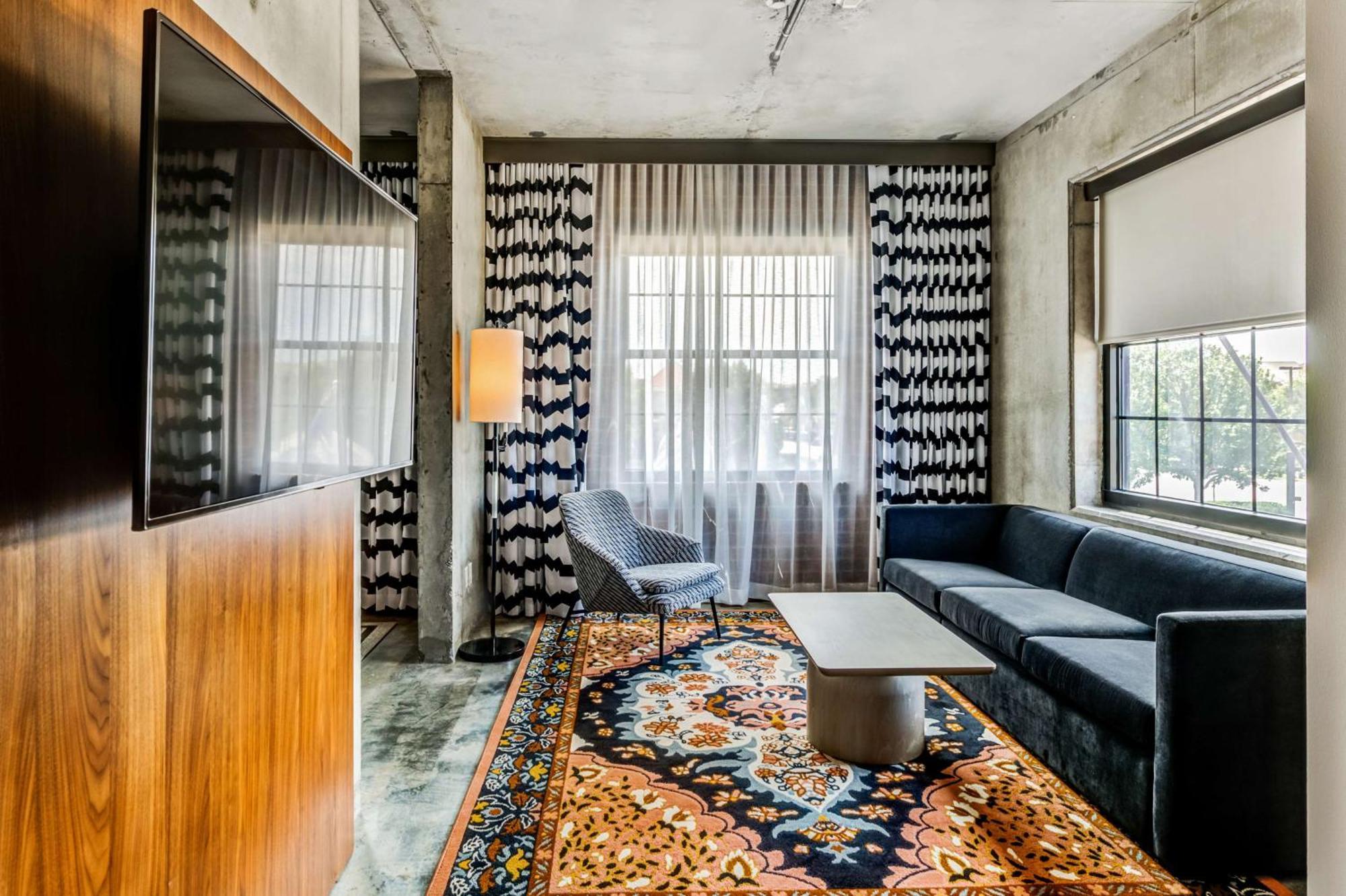 Nylo Las Colinas Hotel, Tapestry Collection By Hilton Irving Extérieur photo